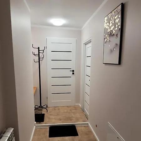 Goscinne U Brody * מידז'יברודז'י ז'יוויקי